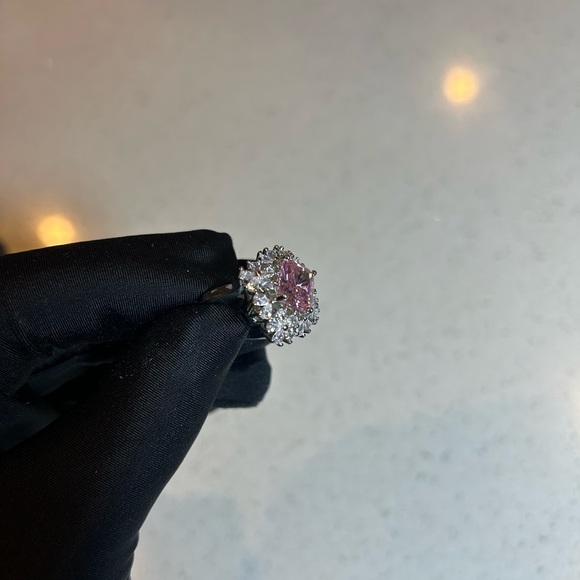 Sparkling Jewelry Set with box and Paper Bag - Picture 9 of 15